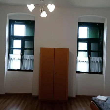 Vendektanya Vendeghaz 3* Тапольца